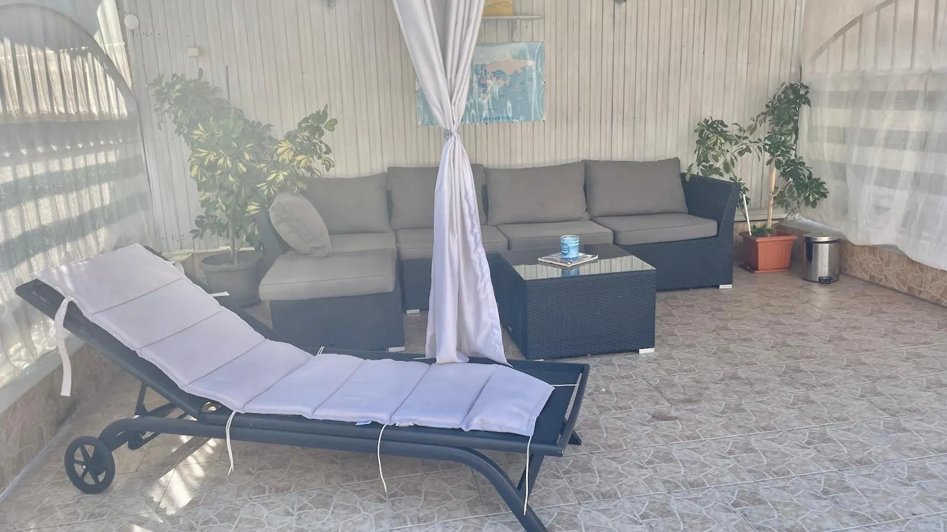 White Rose Guest Rooms Burgas