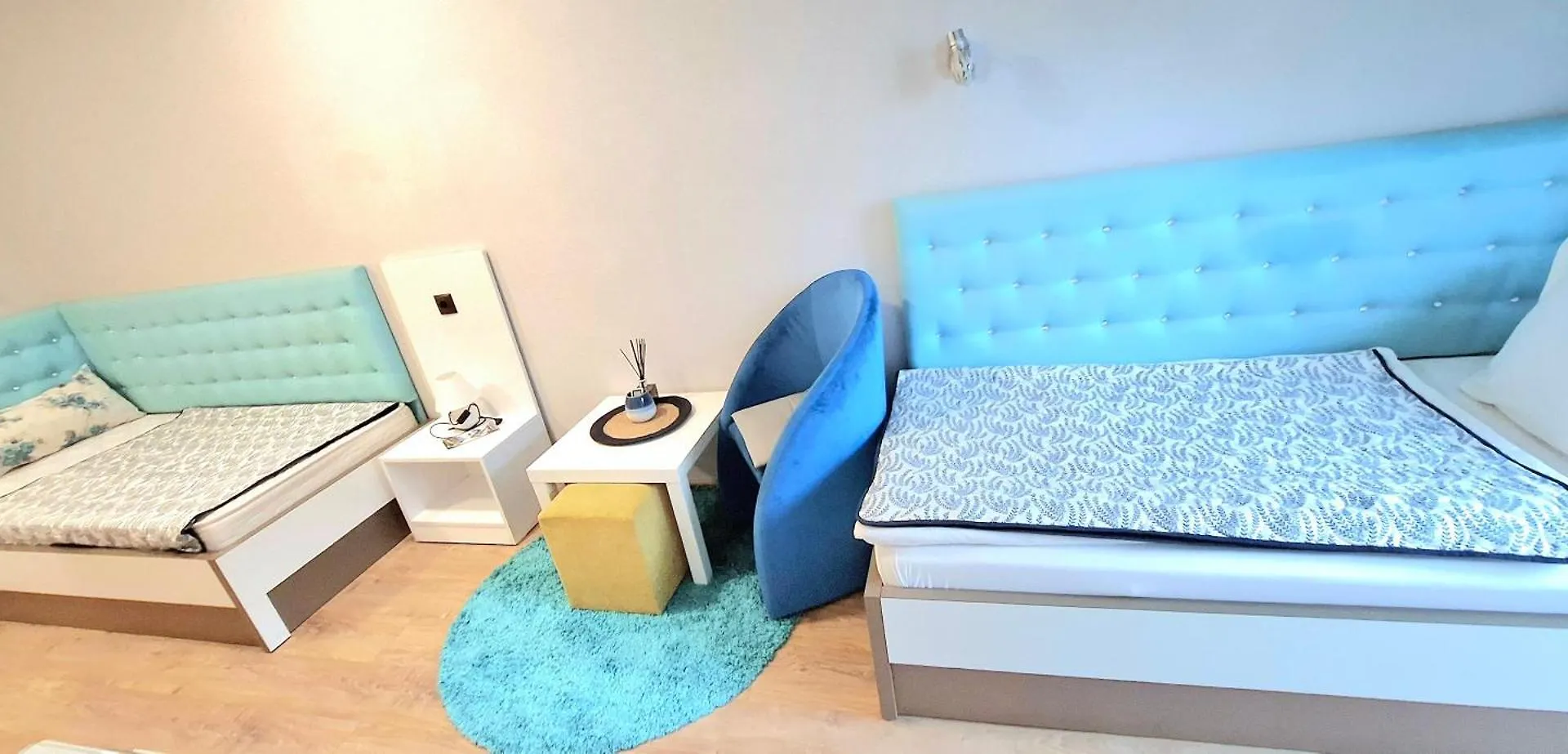 White Rose Guest Rooms Burgas 2*,  Bulgarien