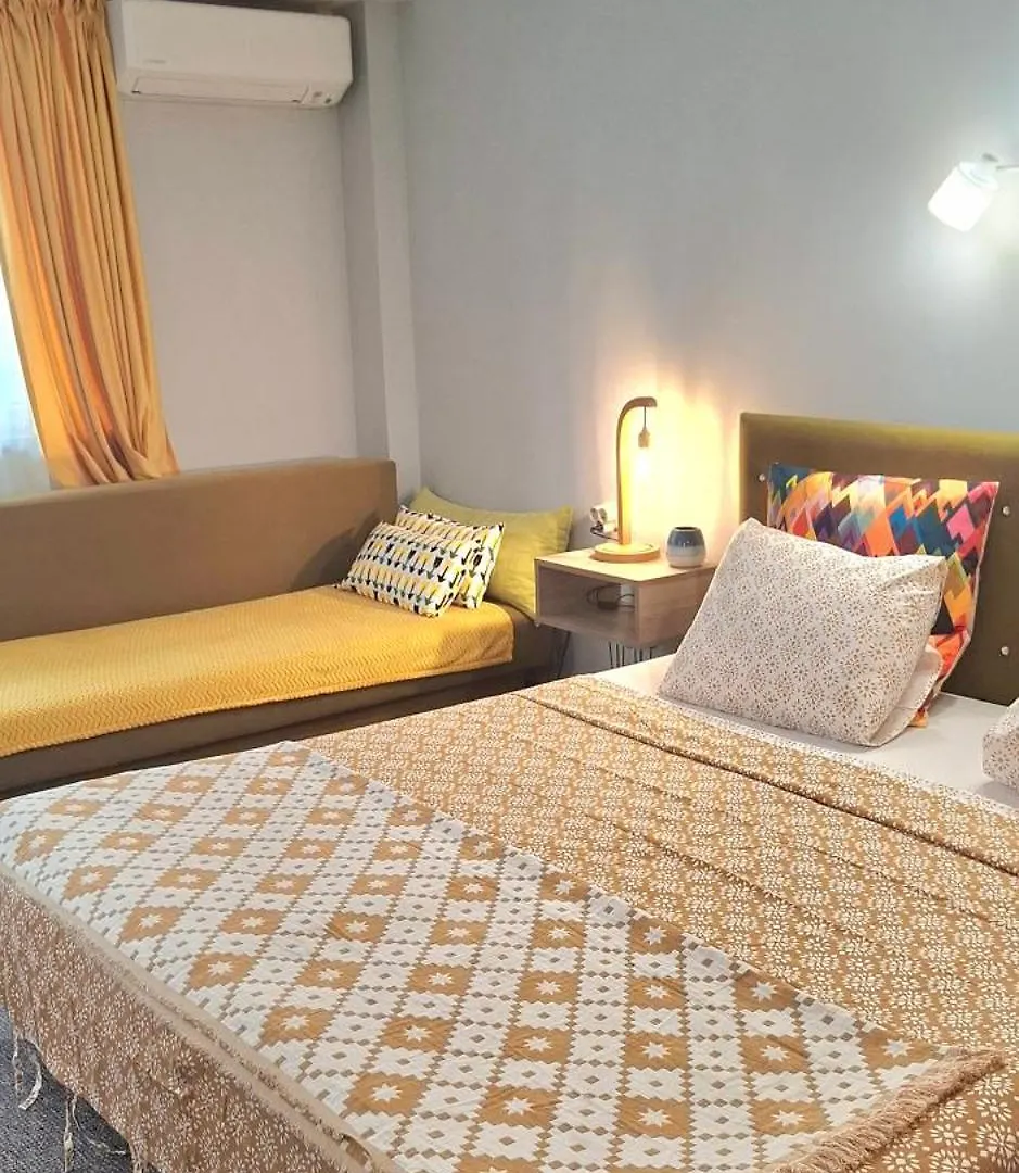 White Rose Guest Rooms Burgas Hotell