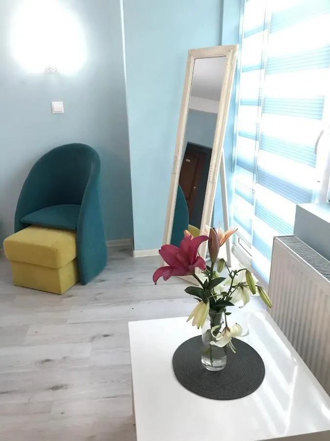 Отель White Rose Guest Rooms Бургас