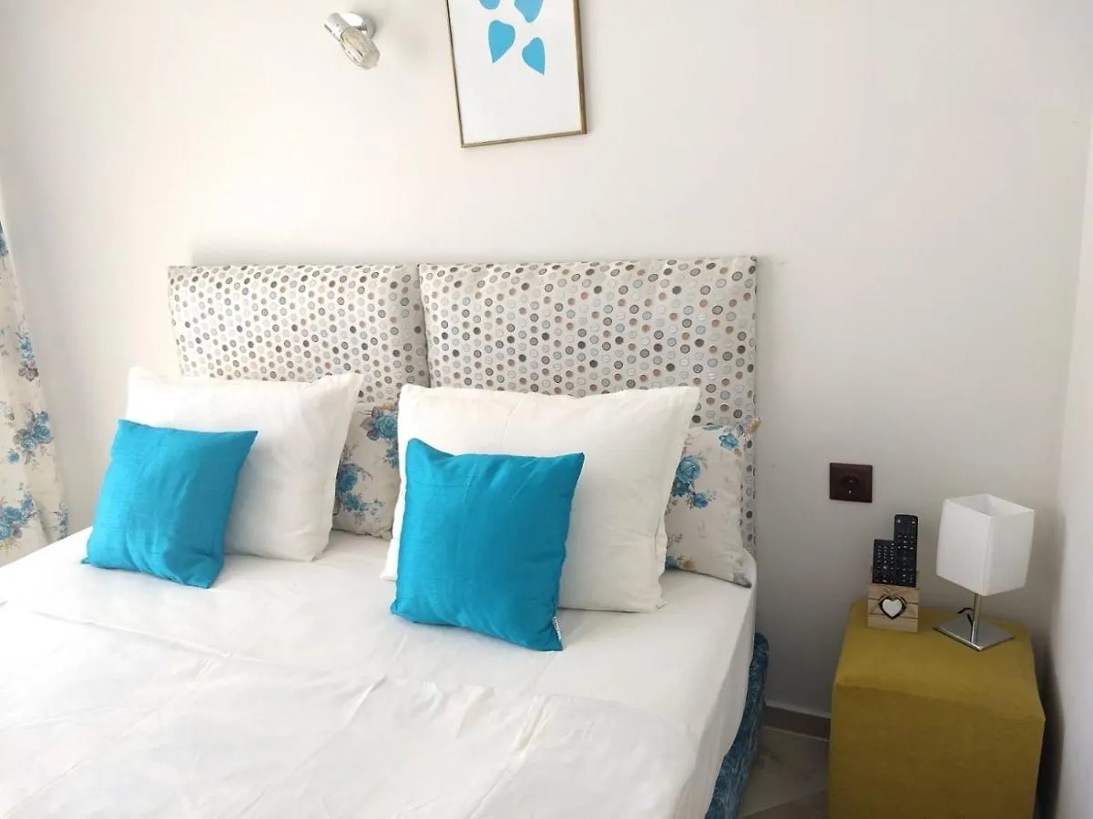 White Rose Guest Rooms Бургас Болгария
