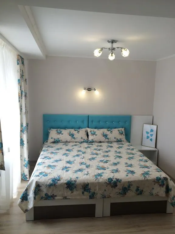 Отель White Rose Guest Rooms Бургас